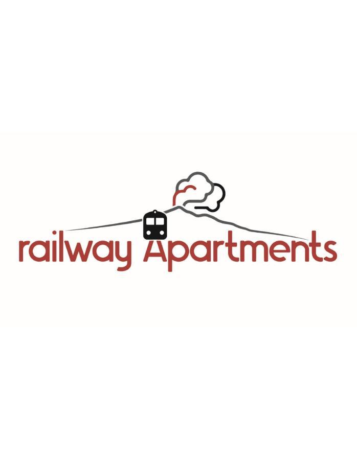 Railway Apartments CTA Exteriör bild